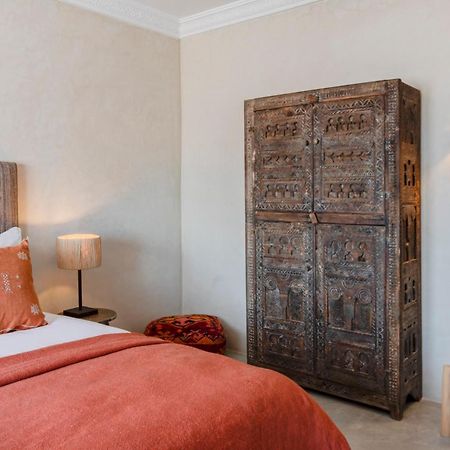 Hotel Oasis Дахла Экстерьер фото